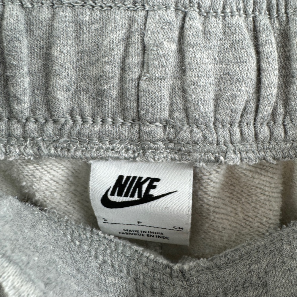 Nike Grey Jogger Sweatpants Pockets Size Small - Picture 5 of 9